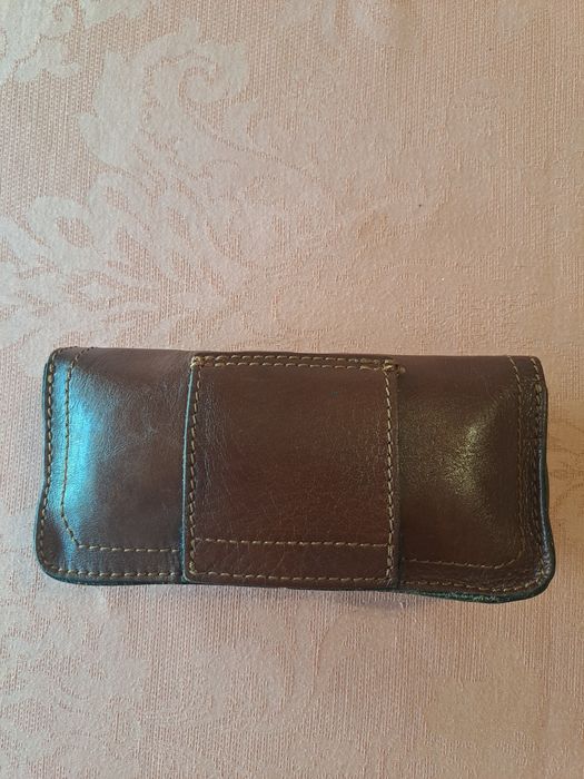 Bolsa para telemóvel  da Nokia, dá para por no cinto.