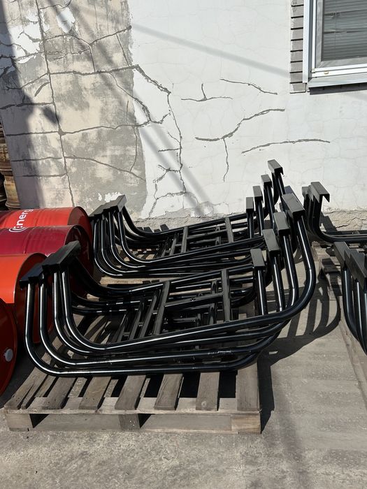 Продам корзины под запаску  на 1 и 2 колеса