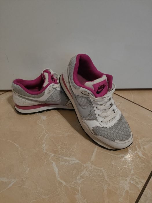 Buty Nike rozmiar 36