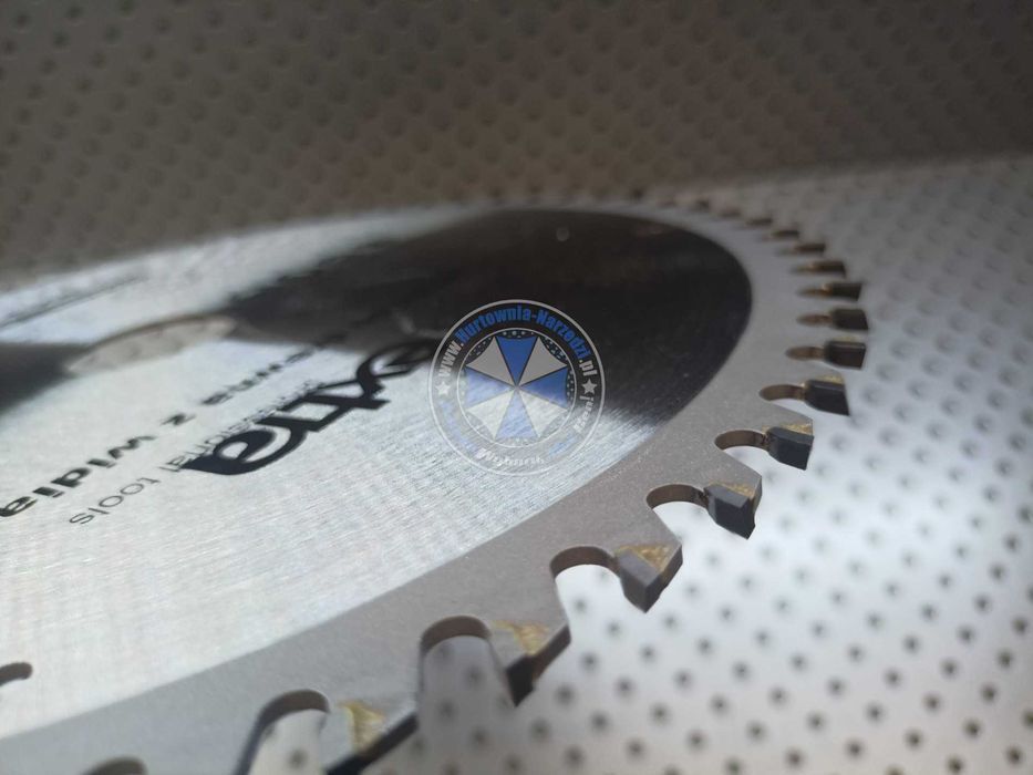 Tarcza do drewna z widią 250mm 60T tarcza do drewna 250mm 60 zębów