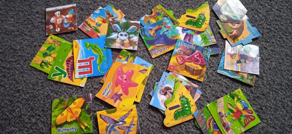 Фігурки з кіндерів різних видів