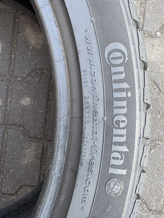Opona zimowa Continental ContiWinterContact 255 45 R20