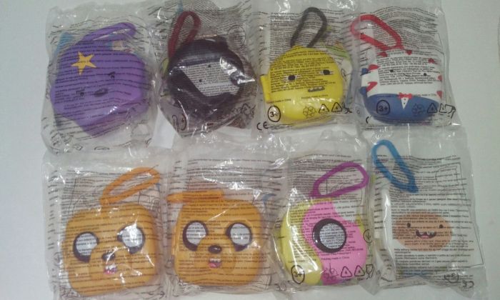 série sing cantar TY troll Powerpuff happy meal McDonald's