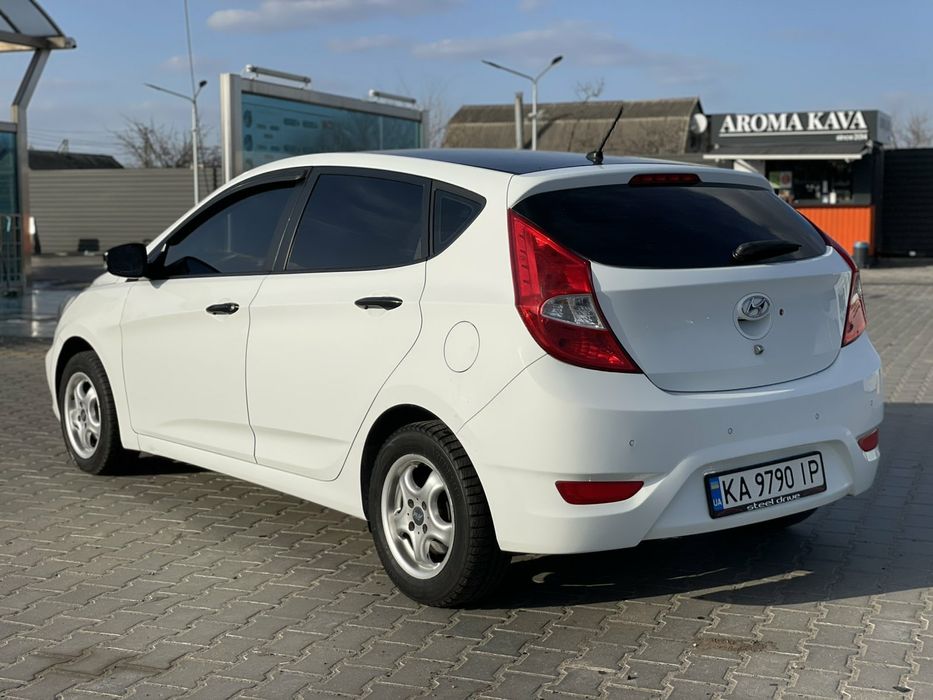 Продам Hyundai Accent 1.6 дизель автомат