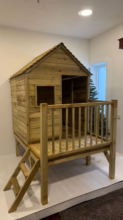 Casa de Madeira Infantil