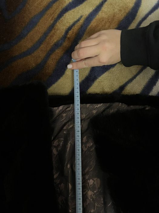 Шуба з мутону в ідеальному стані