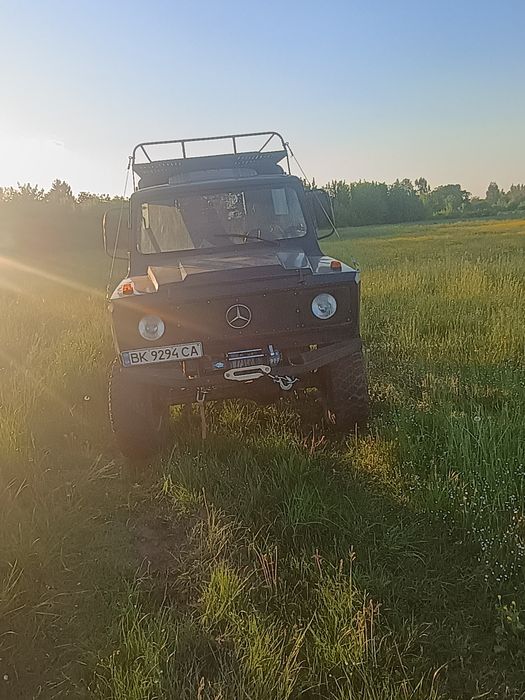 Продам автомобіль аро