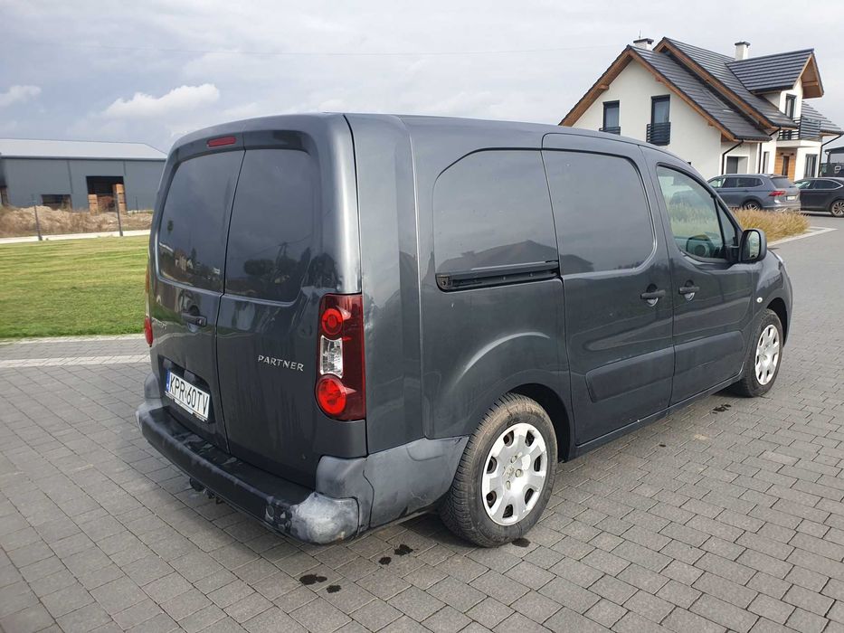 Peugeot Partner L2 LONG ,90 KM Citroen Berlingo  , Doblo