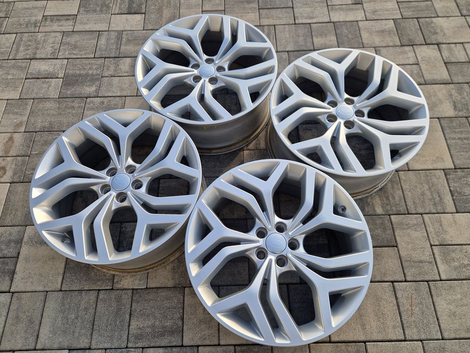 Felgi aluminiowe 5x108  20 "  Land Rover Evoque II K8D2-1007-GA