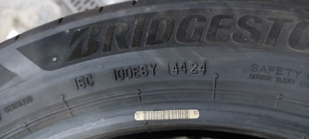 Pneus245/45/20 Bridgestone semi novos