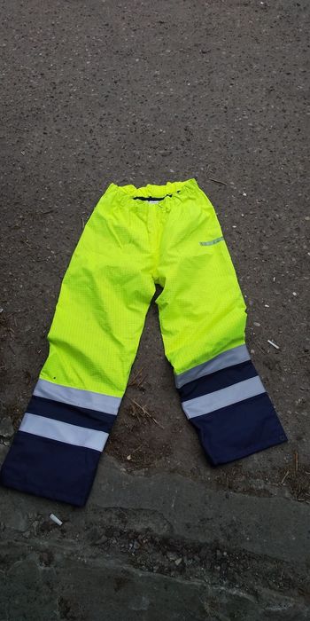 odzież ochronna kurtki, spodnie, bluzy