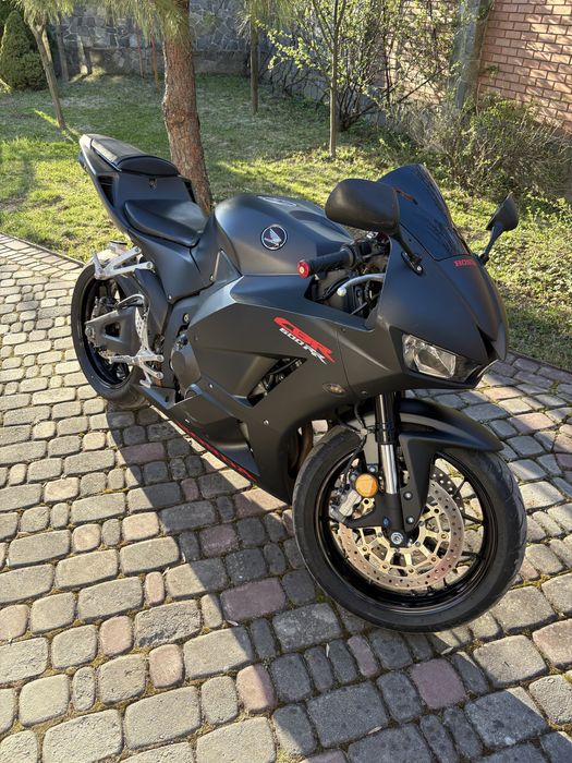 HONDA CBR 600RR 2019