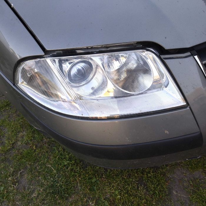 lusterko klapa bagaznika drzwi EMV LD7W AZM 2.0  passat b5 fl kombi