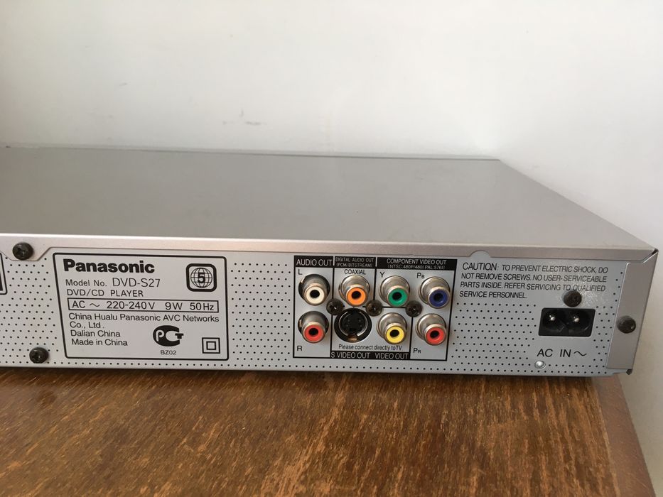 Panasonic DVD/CD плеер DVD-S27