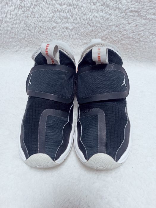 Оригінал Jordan, 33.5 розмір, устілка 21 см, кросівки для хлопчика