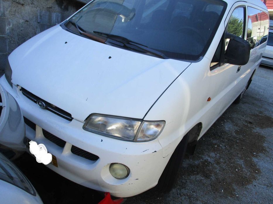 Hyundai H1 de 1999 Para peças