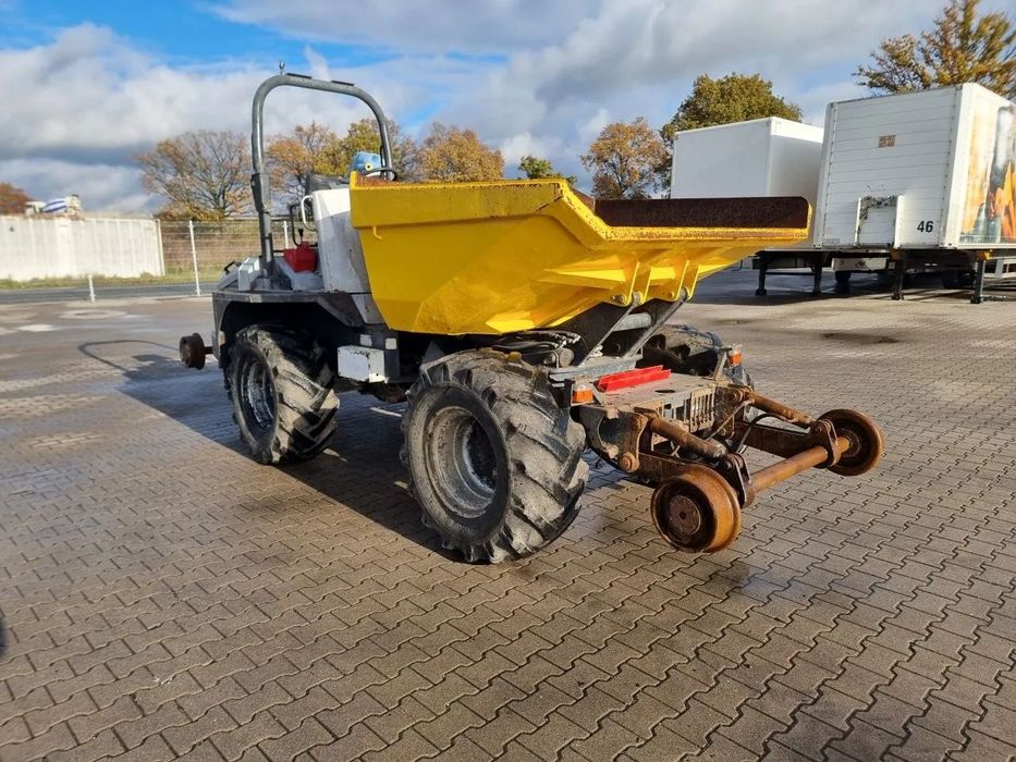 Dwudrogowe wozidło budowlane Bergmann Multitor 2060R  Dwudrogowe wozidło o rzostawie 1435mm