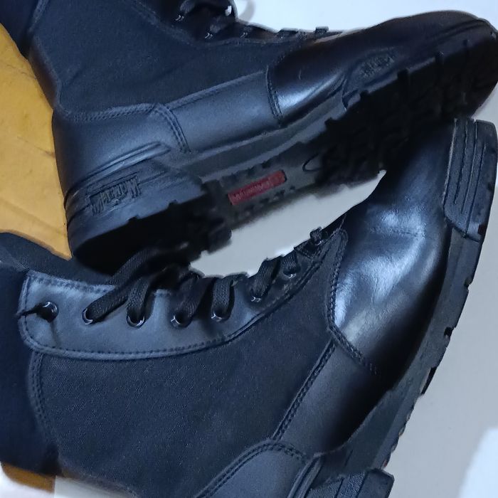 Продам берци Magnum 9UK,43 р.