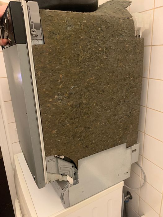 Sprzedam używaną zmywarkę w niezłym stanie