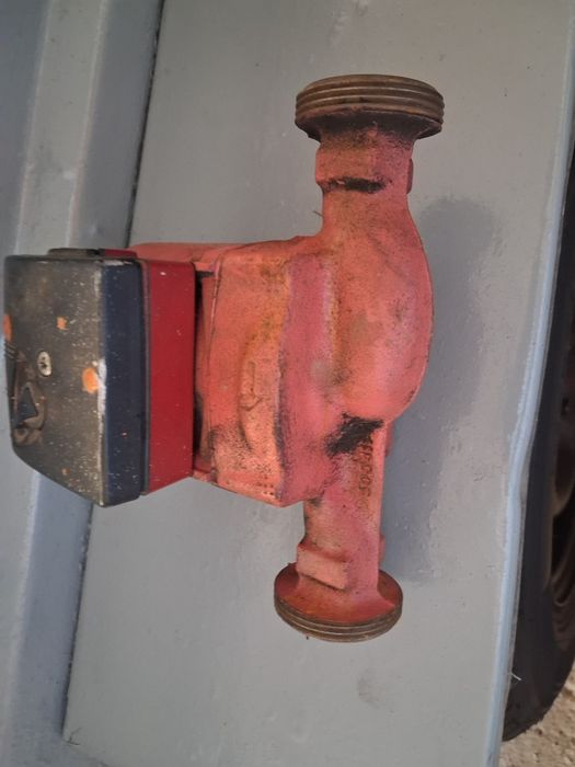 Pompka do pieca grundpos