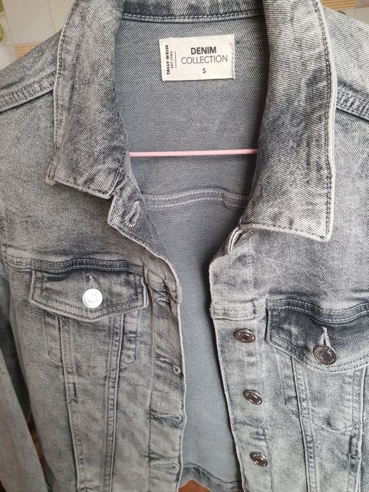 Жіноча джинсівка