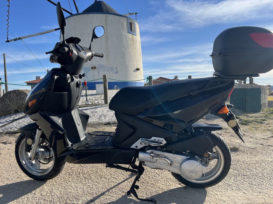 Scooter 125 cc  27000kms