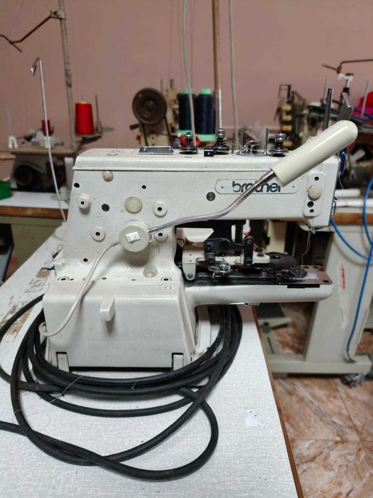 Maquina Pregar Botões