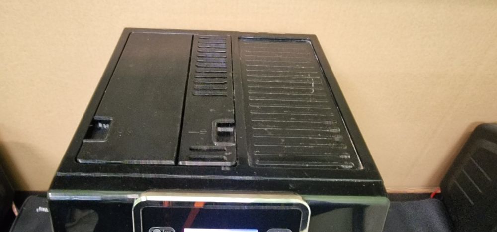 Ekspress do kawy DeLonghi Perfecta Evo