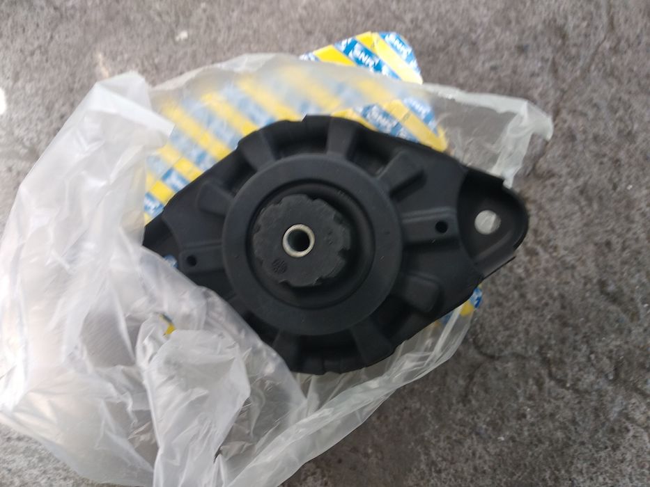 Опорная подушка амортизатора заднего