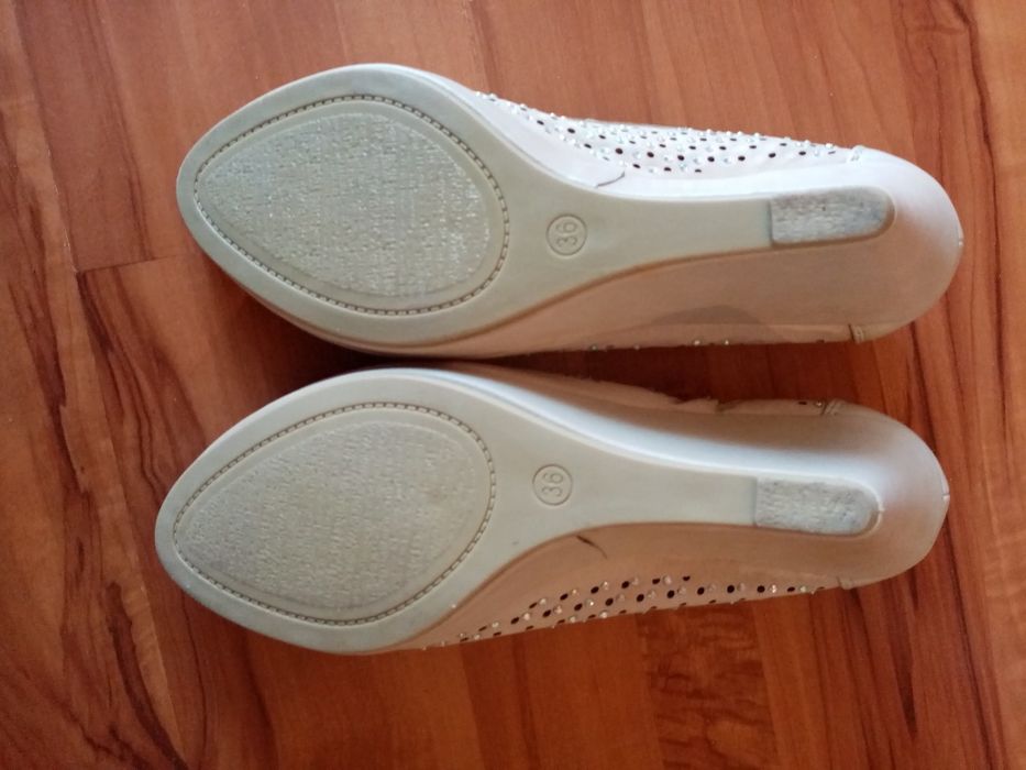 Buty 36