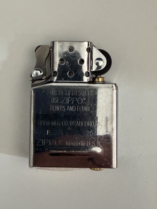 Oryginalny nowy wkład Zippo, kolor srebrny