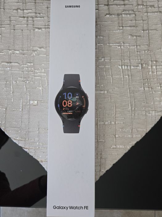 Samsung Galaxy Watch FE 40mm – NOVO, NUNCA USADO – Caixa Original