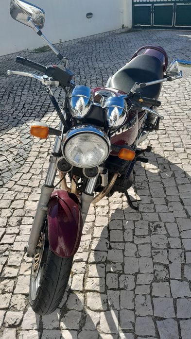 Vendo gsx 750 em muito bom estado