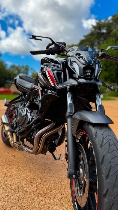 Yamaha MT-07 2022 — 55 kW — Full Black