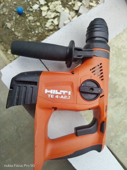 Перфоратор HILTI te 4-a22 (класний стан)
