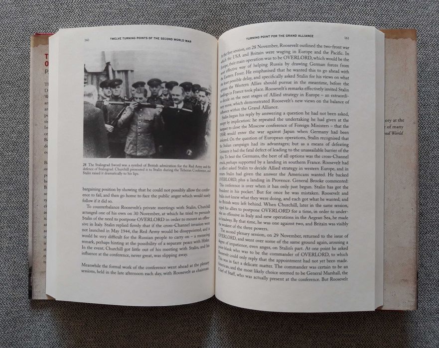 Livro "Twelve Turning Points of the Second World War" de P.M.H Bell
