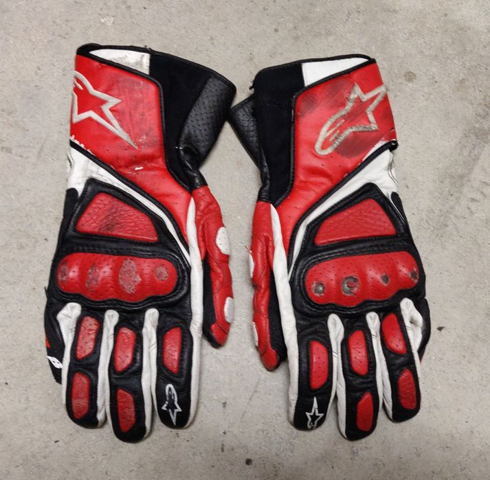 Fato Mota de 2 peças 48 + Luvas Alpinestars SP-8 L
