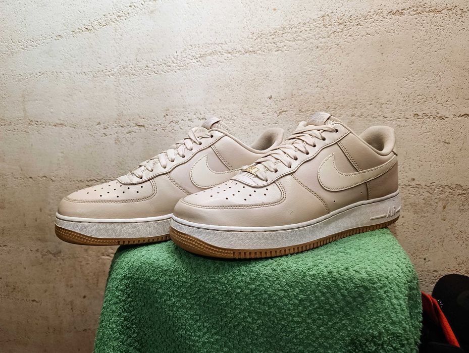 Męskie sneakersy NIKE AIR FORCE 1 '07 r.44 skóra stan bardzo dobry