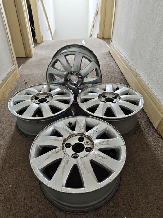 Conjunto jantes Renault R16