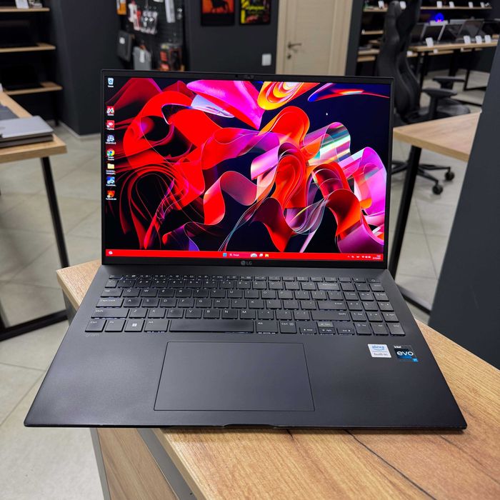 Ультрабук LG gram 16 - 2К, IPS/i7 1260P 12 ядер/Intel Iris Xe/DDR5