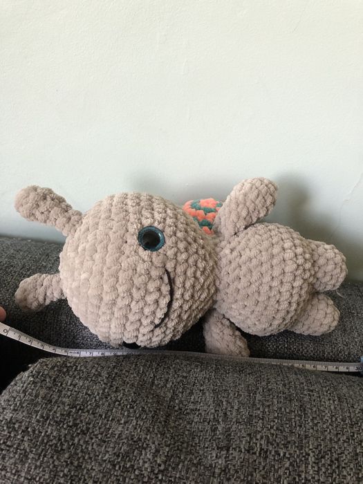 Pluszowy ogrodowy przyjaciel - ślimak