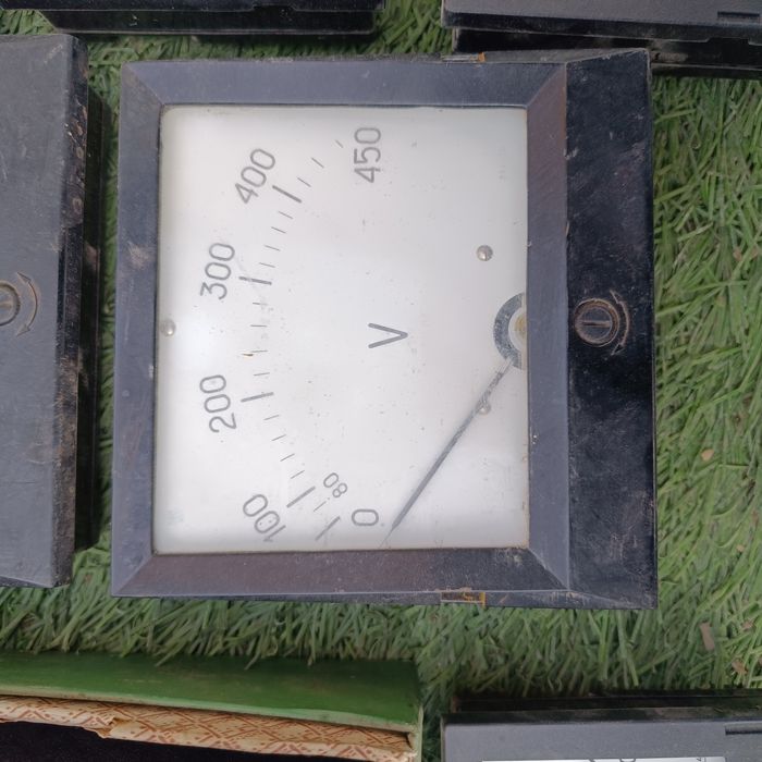 Вольтметр, амперметр