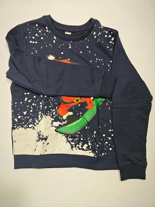 Świąteczna Koszulka Dziecięca Granatowa Mikołaj Na Snowbordzie 110/116