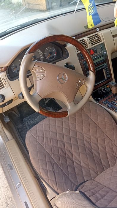 Продам Мерседес w210 на пружинах