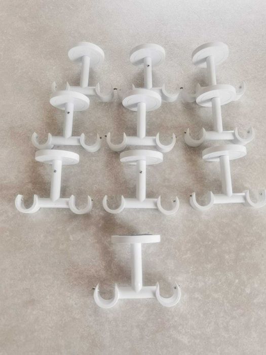 Karnisze białe metalowe Inspire nowe