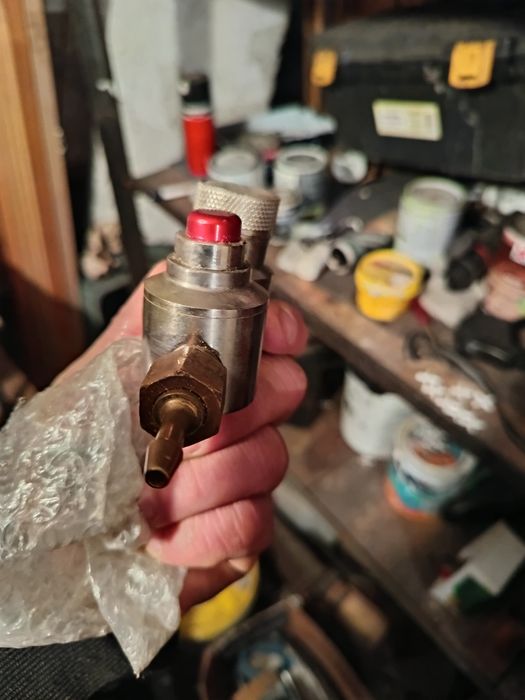 Sprzedam regulator ciśnienia