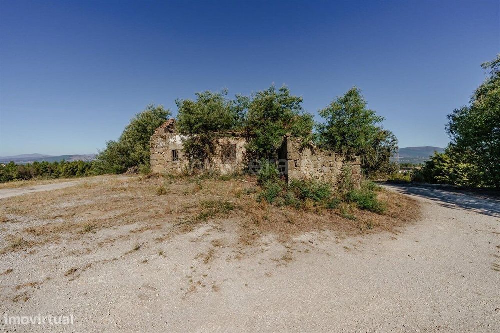 Quintinha T2 / Covilhã, Ferro