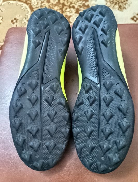 Детские буцы adidas