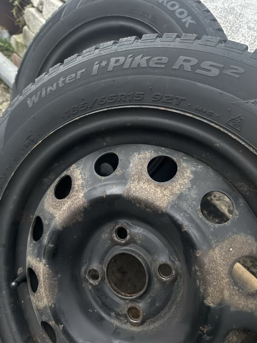 Шини Hankook Winter i*Pike RS2 185/65 R15