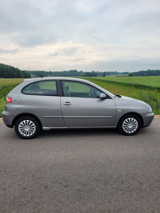 Seat Ibiza 3  1.2 benzyna  2002
